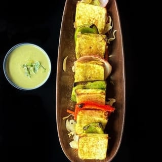 Hara Masale Ka Bhuna Tandoori